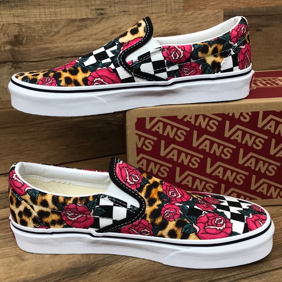 Vans Shoes - VANS CLASSIC SLIP ON BRAND NEW